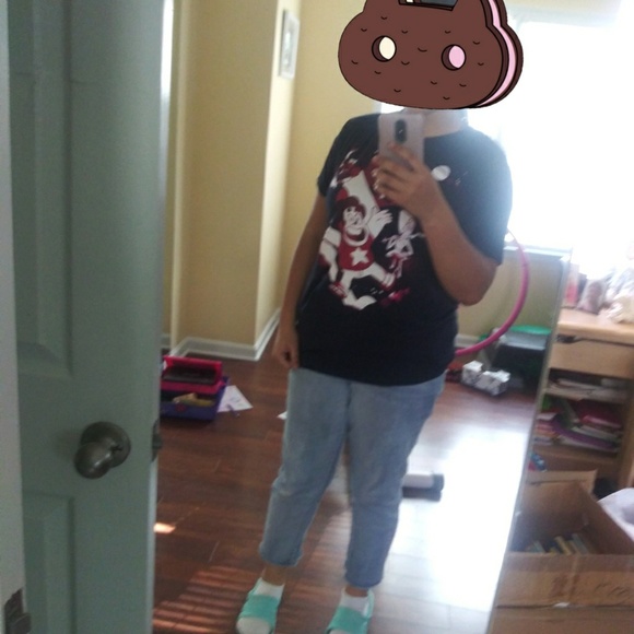 Steven Universe T-Shirt - Picture 2 of 4